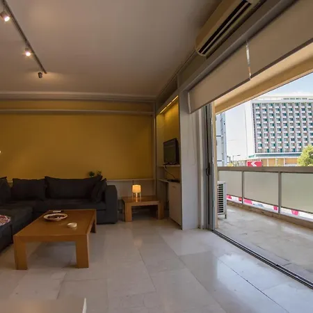 Spacious Apartment Next To Hilton Athens * Athens