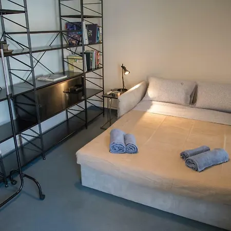 Apartment Spacious Apartment Next To Hilton Athens *